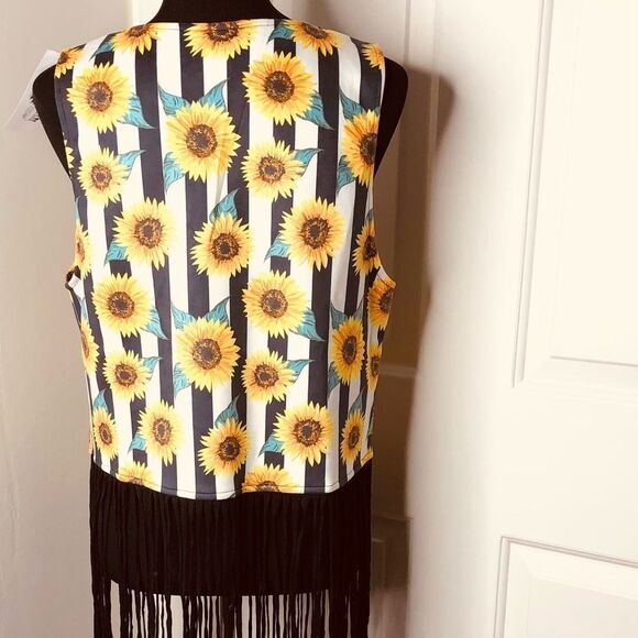 CRAZY TRAIN Sunflower Boho Fringe Vest Halloween M - Picture 2 of 12